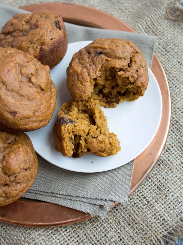 Healthy Pumpkin Applesauce Muffins food