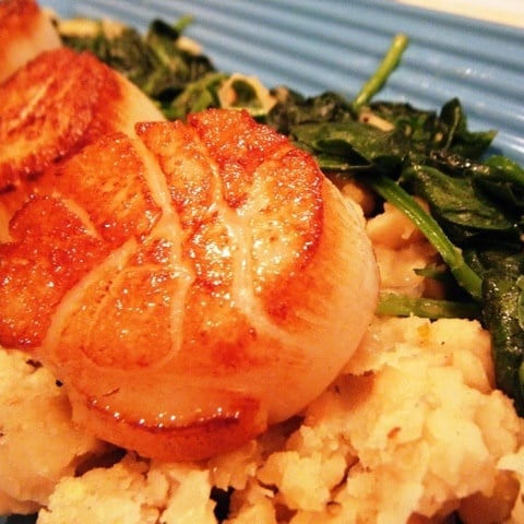 Seared Scallops with White Beans and Spinach