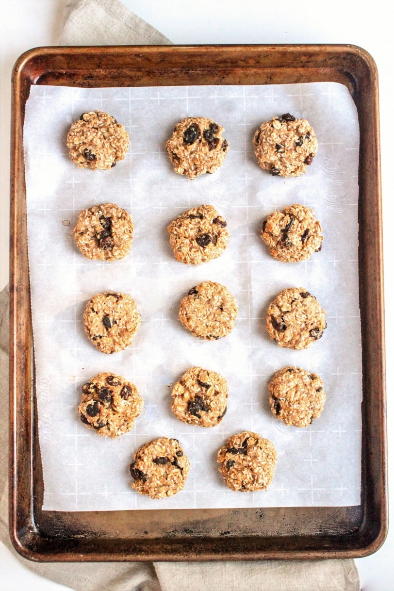 Banana Oatmeal Cookies with Coconut food