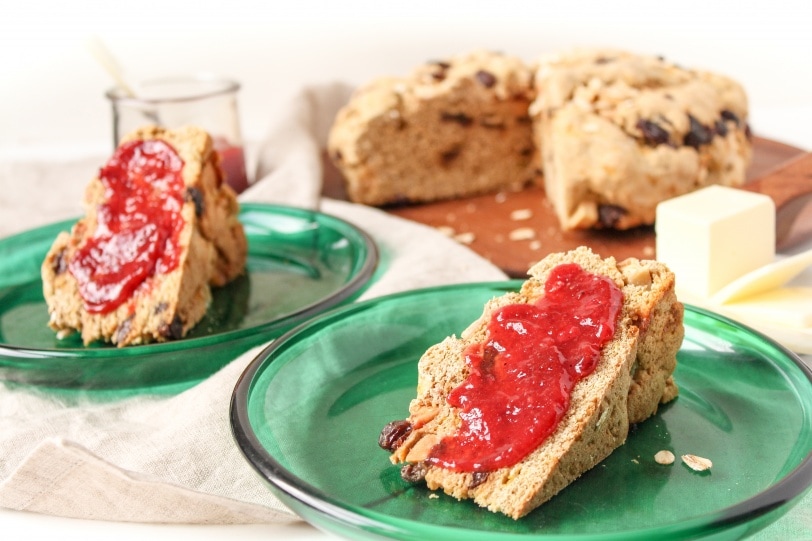 Vegan Irish Soda Bread (Whole Wheat) food
