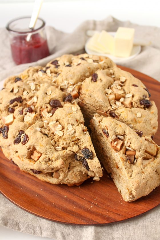Vegan Irish Soda Bread (Whole Wheat) food