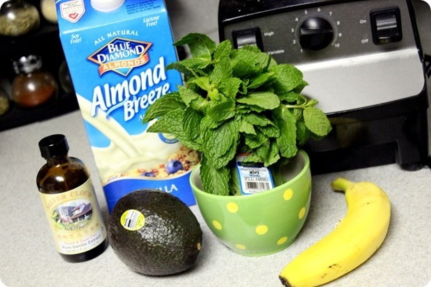 mint avocado banana smoothie ingredients