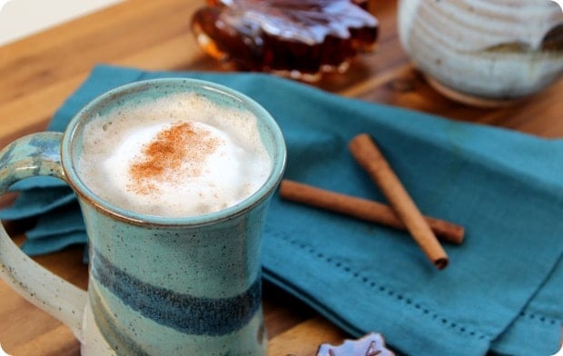 maple cinnamon latte in a mug