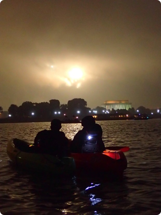 washington dc fireworks by kayak