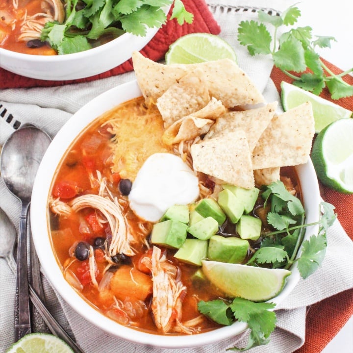 Instant Pot Chicken Tortilla Soup