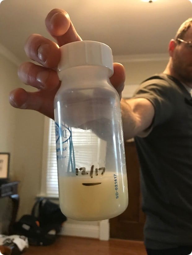 easy way to save milk when breastfeeding
