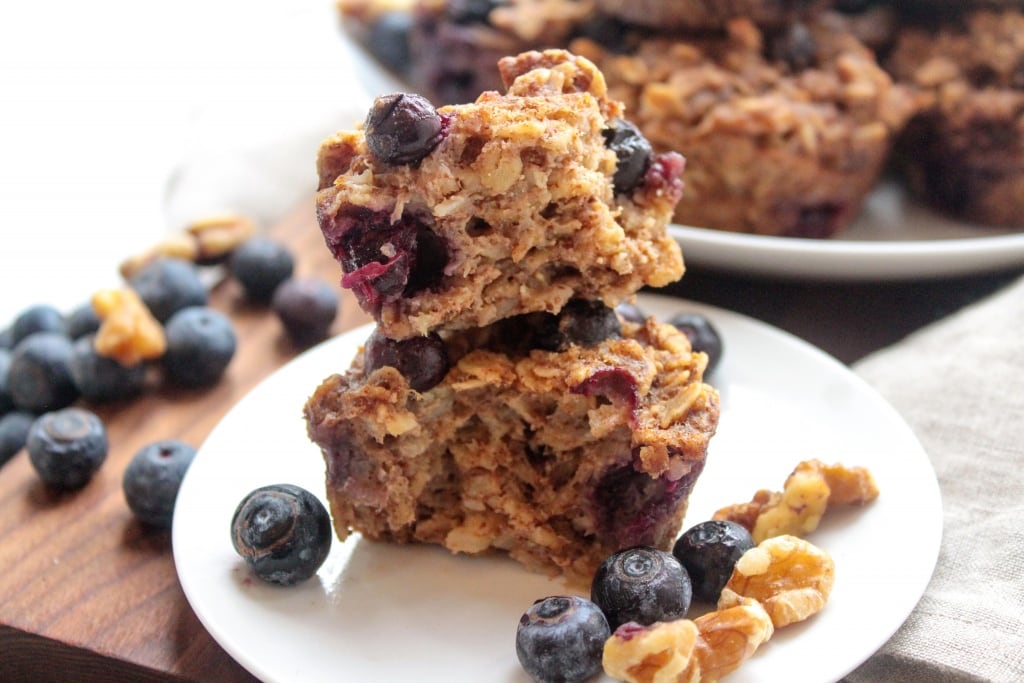 banana blueberry oatmeal muffins