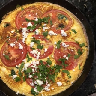 frittata with tomato slices