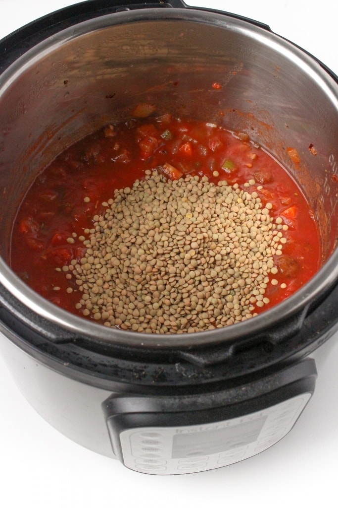 making lentil vegan bolognese in an Instant Pot