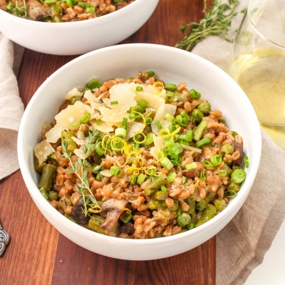 Instant Pot Farro Risotto with Mushrooms food