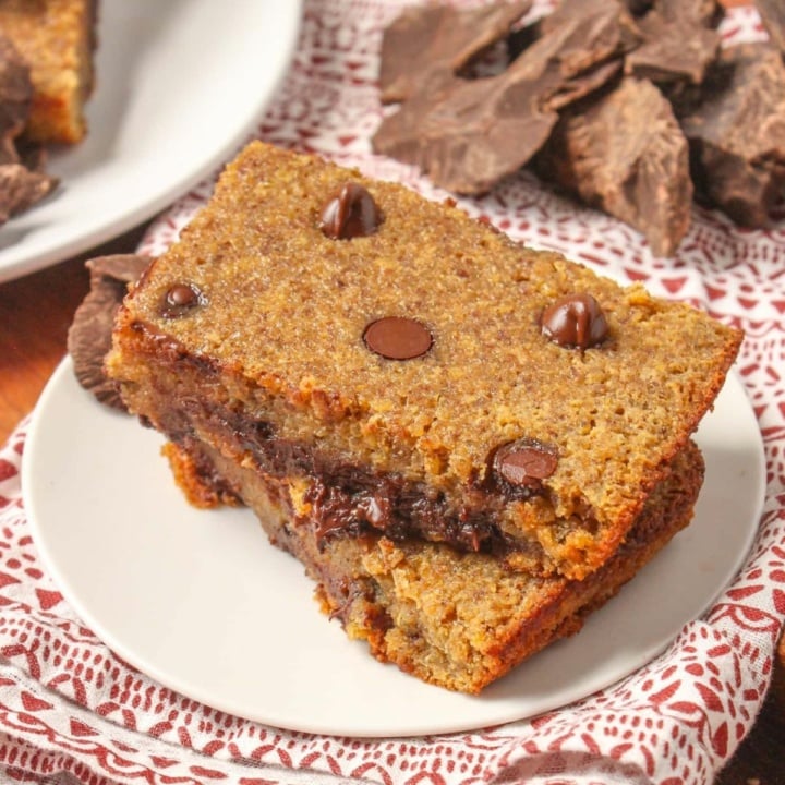 stack of chocolate chip quinoa bars