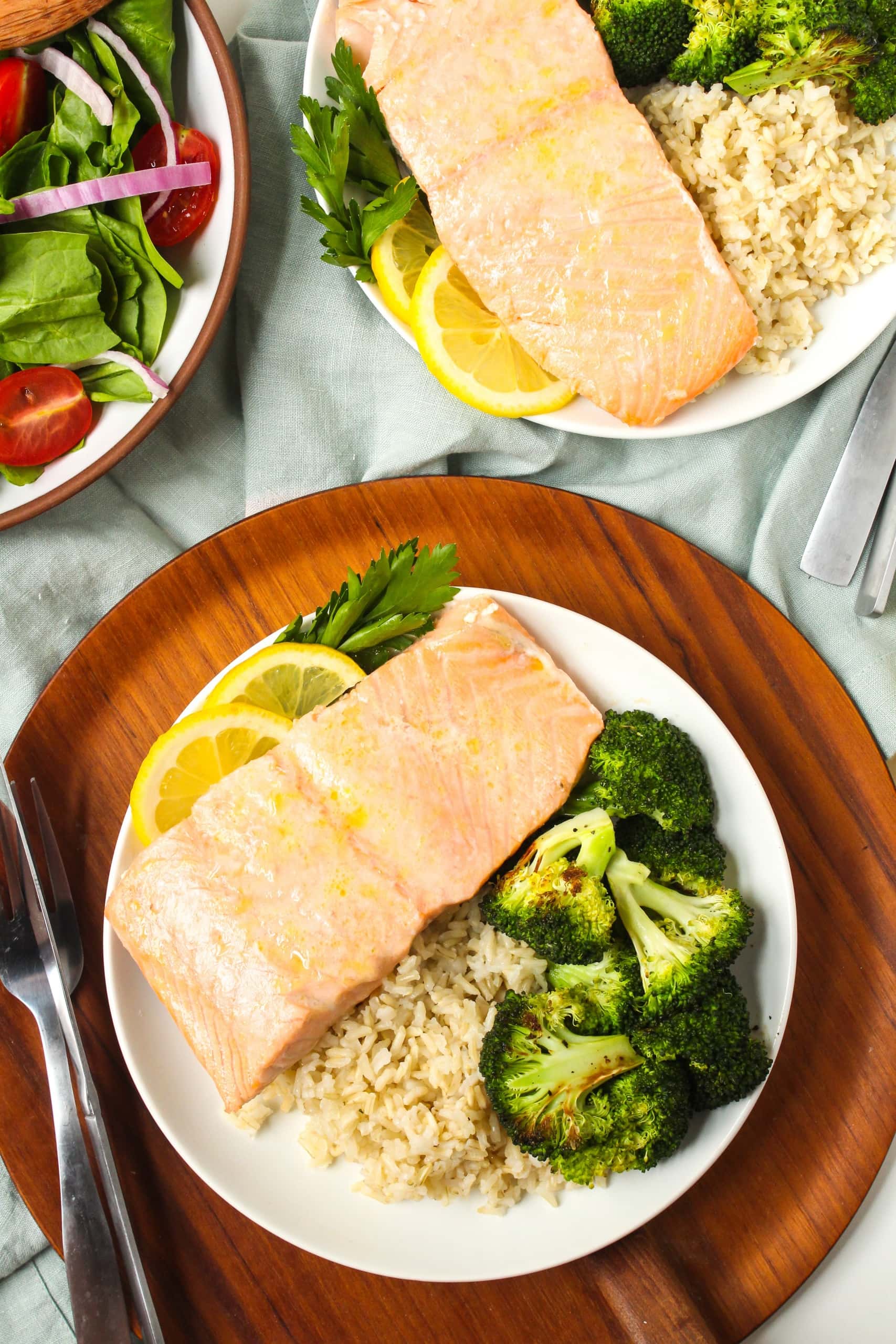 Super Easy Lemon Baked Salmon - fANNEtastic food