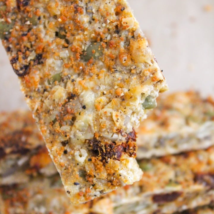 cheesy sun dried tomato granola bars