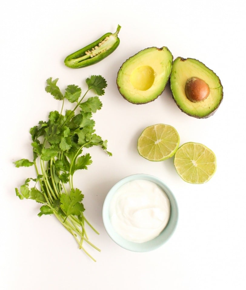 homemade avocado crema sauce recipe for tacos