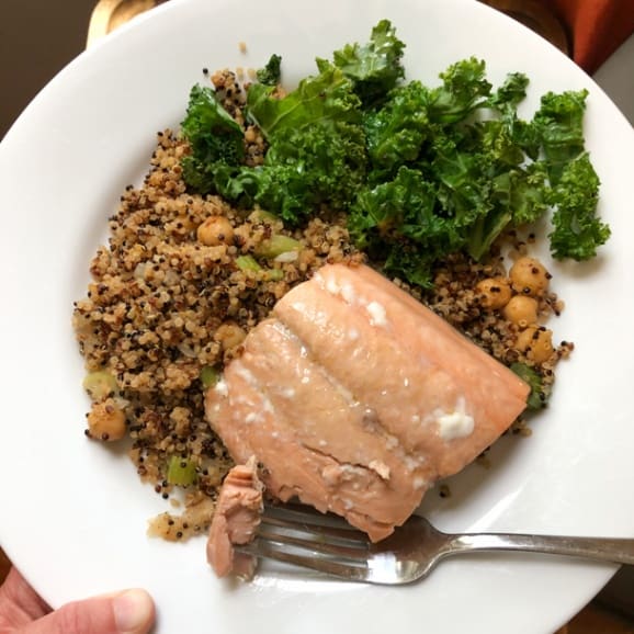 salmon with quinoa and chickpeas and kale