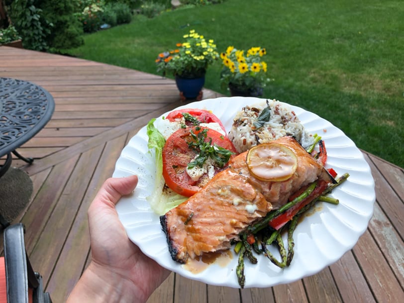 grilled asian salmon with veggies