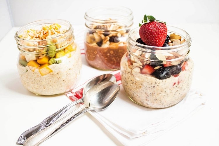 meal prep overnight oats in mason jars