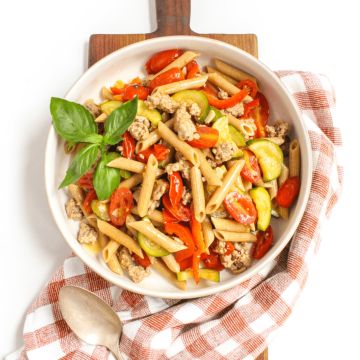 Ground Turkey Pasta with Tomato Garlic Sauce