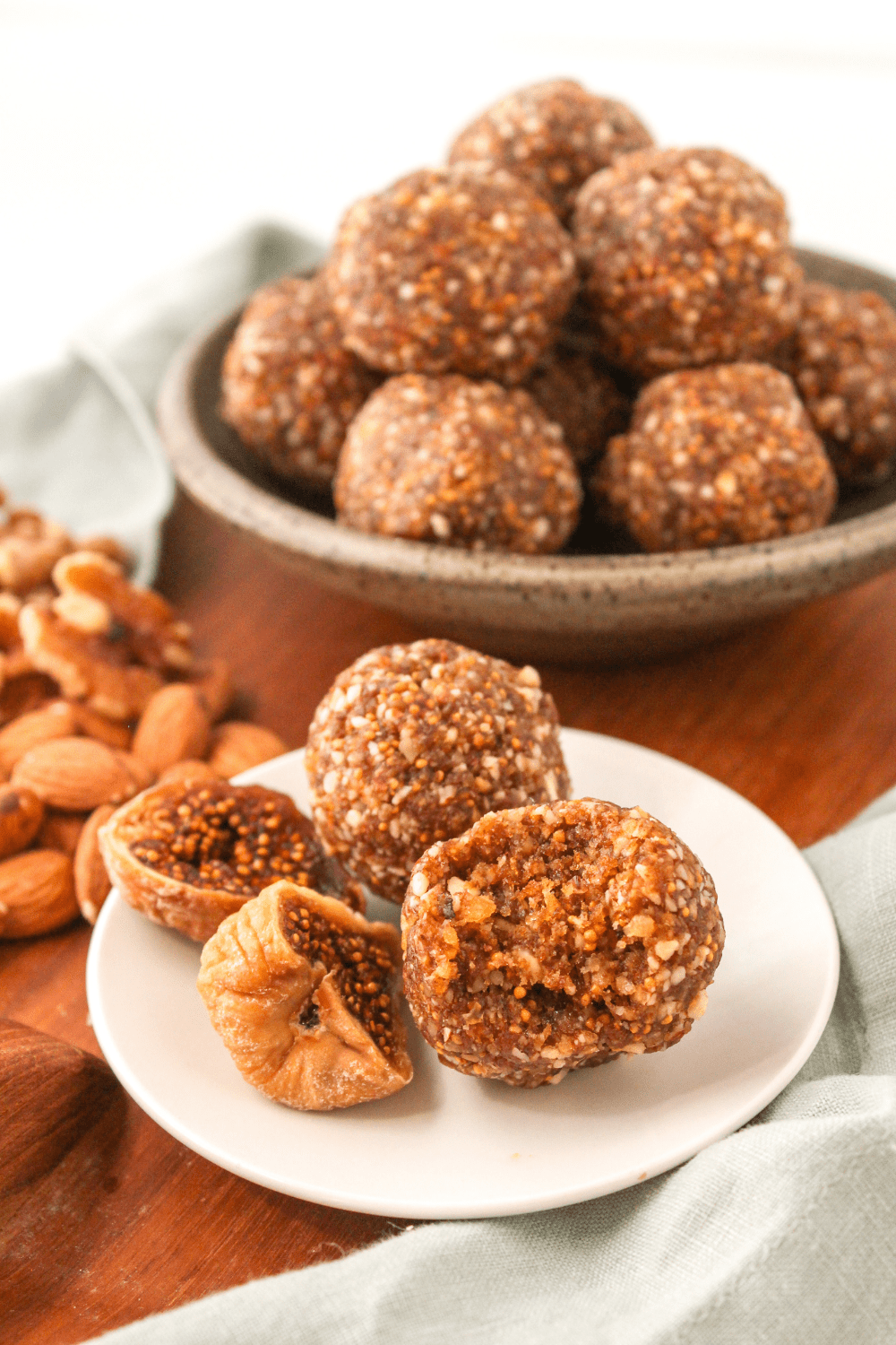 No Bake Vanilla Fig Protein Balls with Nuts (Healthy Fig Newtons)