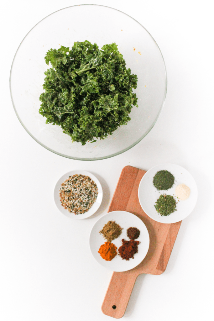 bowl of kale with different flavor variations and seasonings