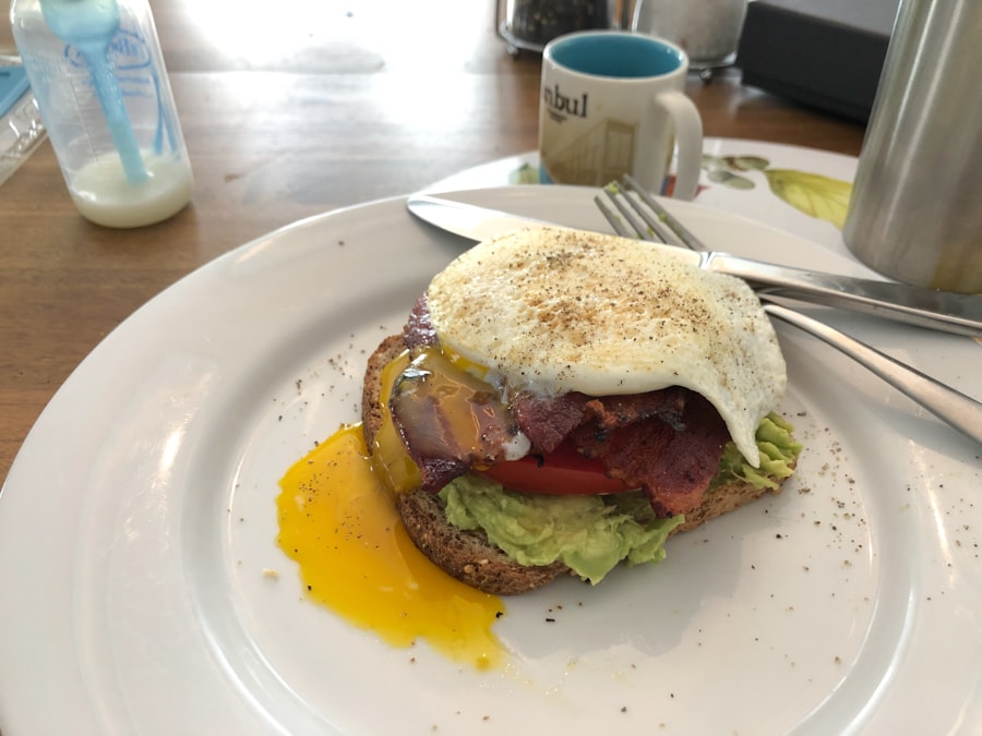 avocado toast with bacon egg and tomato