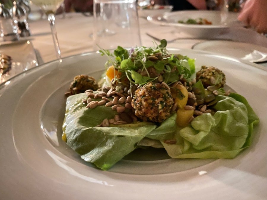 salad with goat cheese balls