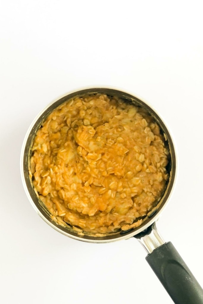 pumpkin pie oatmeal in a saucepan