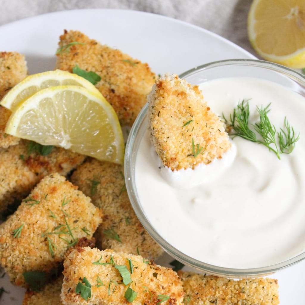 5Ingredient Creamy Honey Mustard Dipping Sauce (No Mayo)