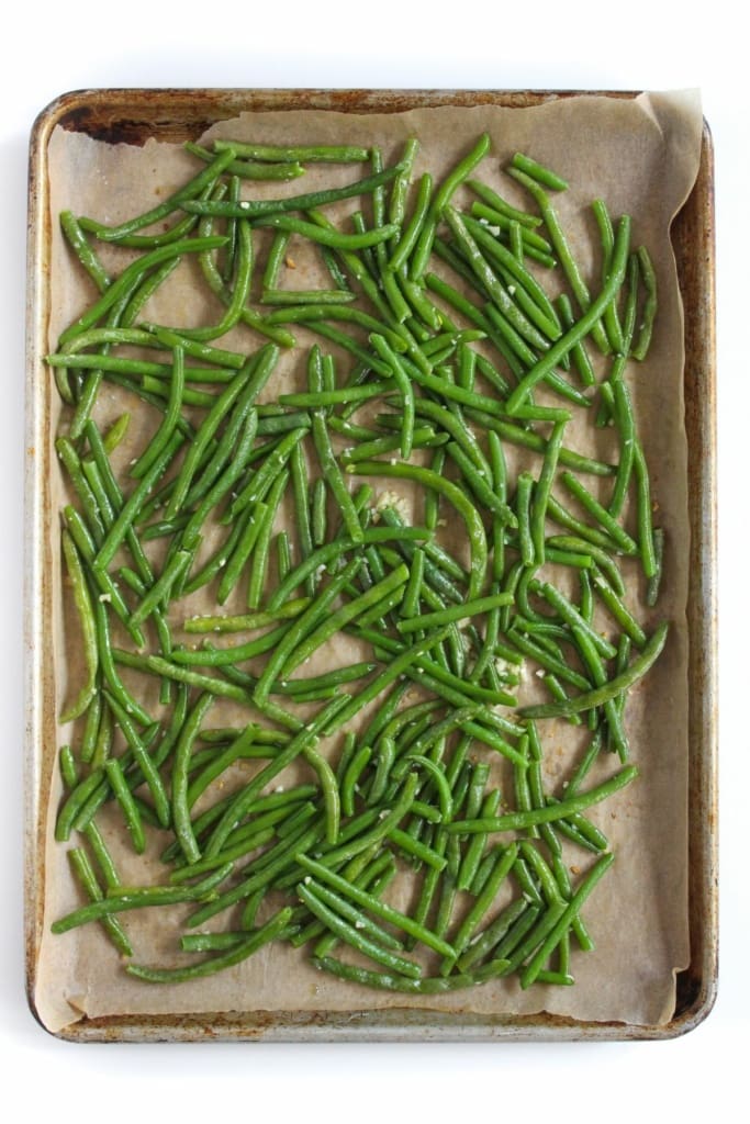 green beans on a sheet pan