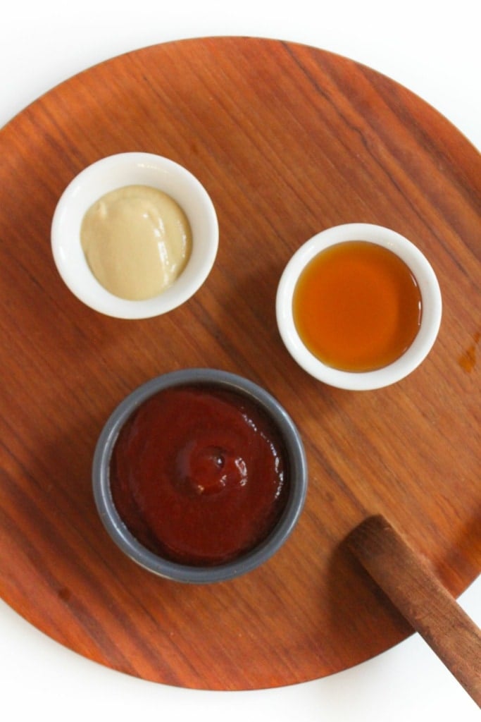 ketchup glaze ingredients in small bowls