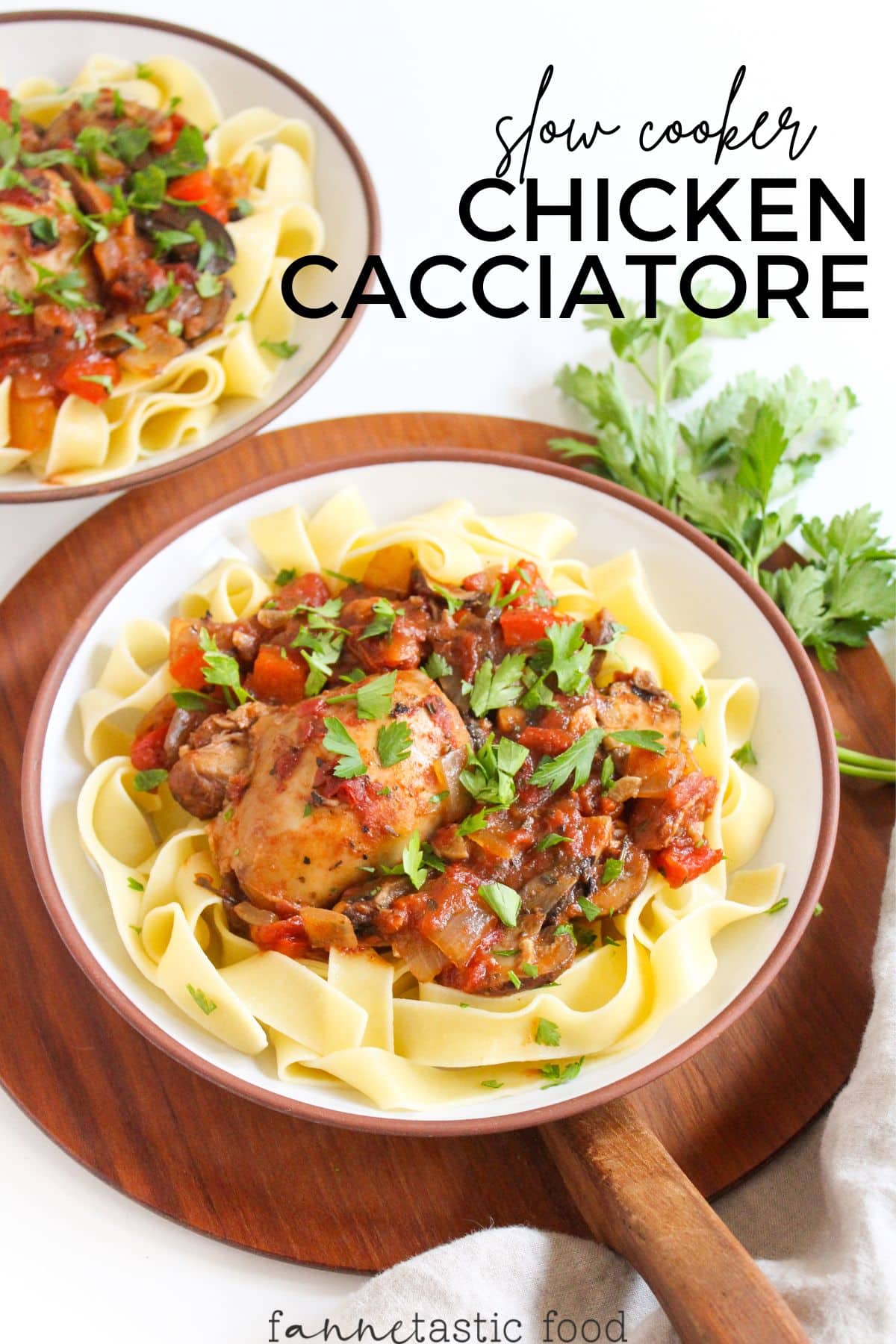 slow cooker chicken cacciatore with pasta