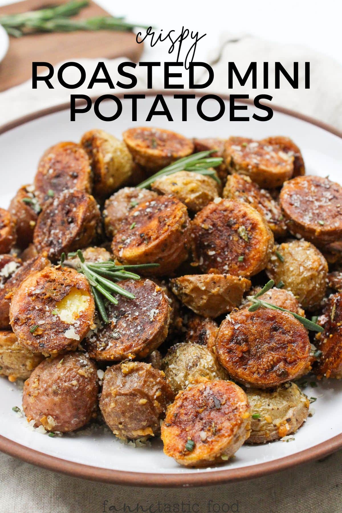 https://www.fannetasticfood.com/wp-content/uploads/2023/03/Roasted-Mini-Potatoes-pin.jpg