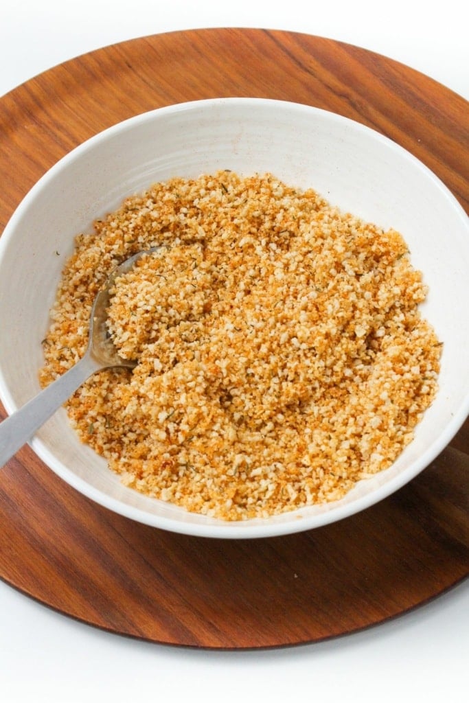 panko topping mixture in a bowl