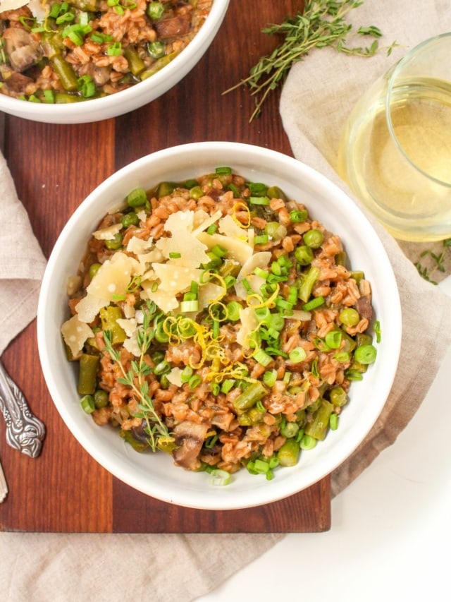 Asparagus & Mushroom Farro Risotto (Instant Pot) food