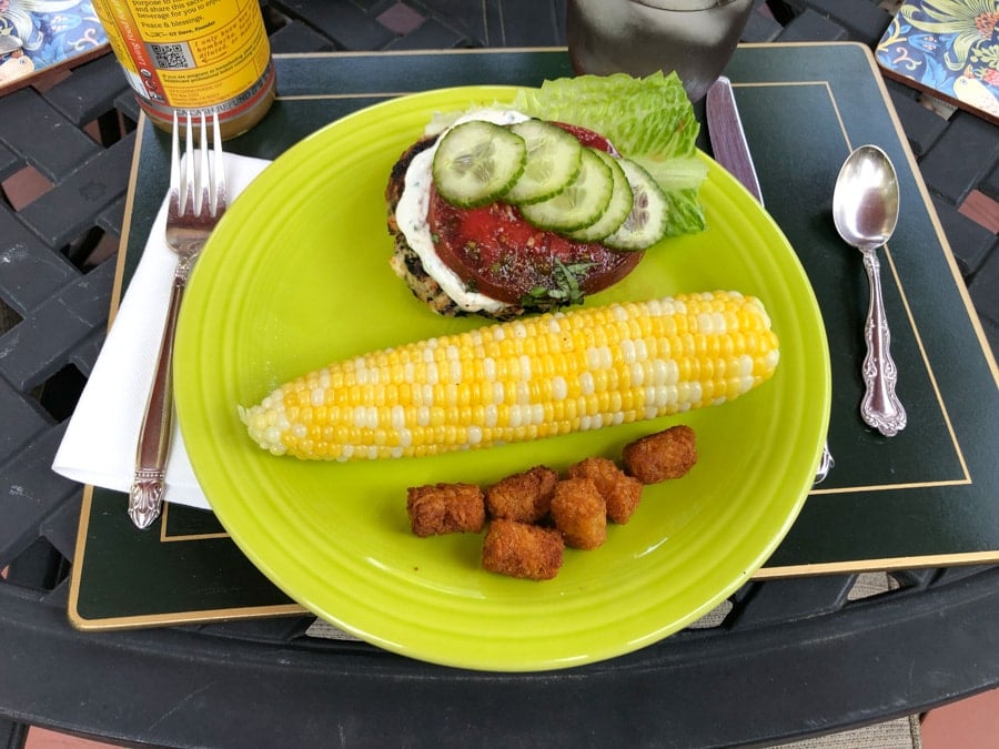 greek turkey burgers, corn, and tater tots