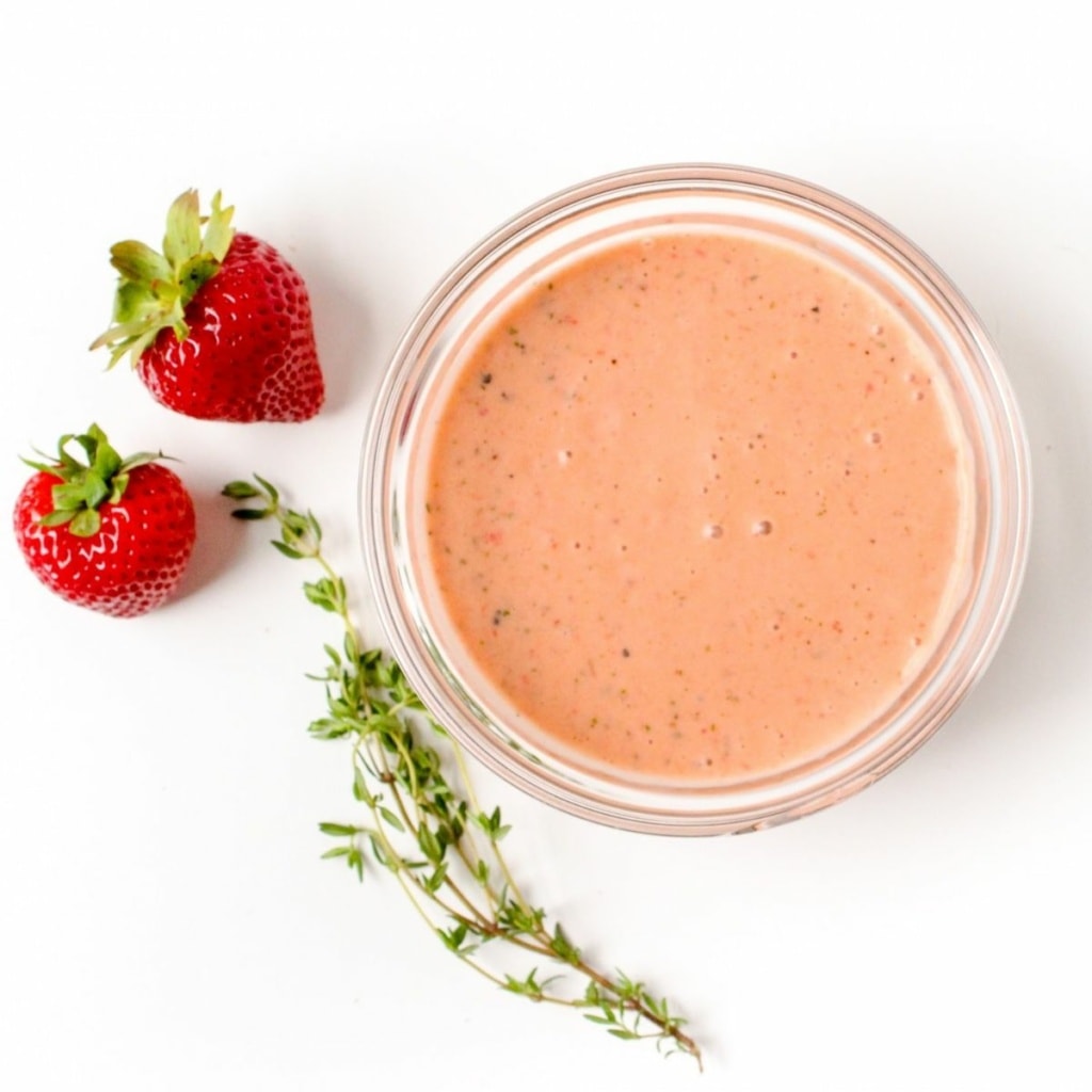 Easy Strawberry Salad Dressing (Vinaigrette)