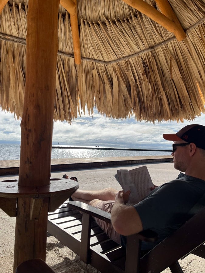 reading in belize