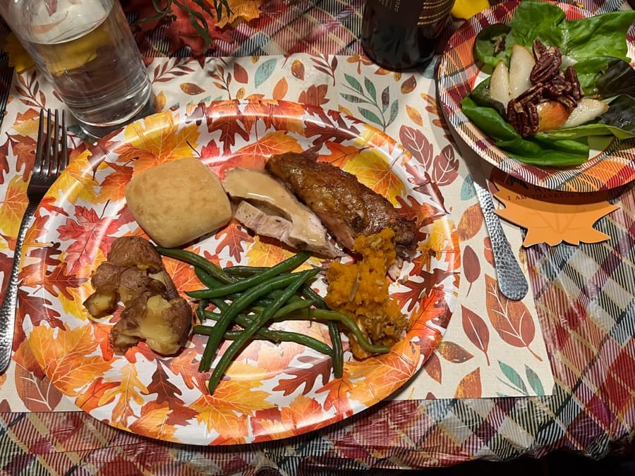 thanksgiving meal on a plate